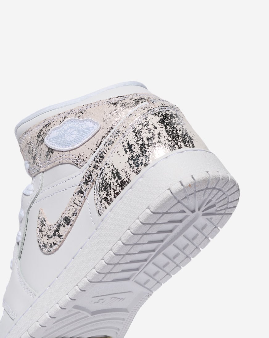 Big Kids' Air Jordan 1 Mid