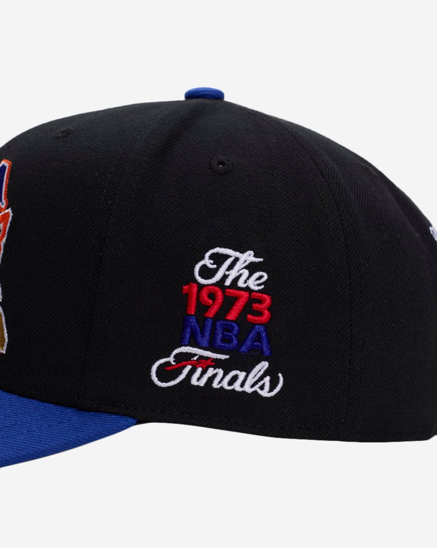 New York Knicks Pro Crown Championship Snapback Hat