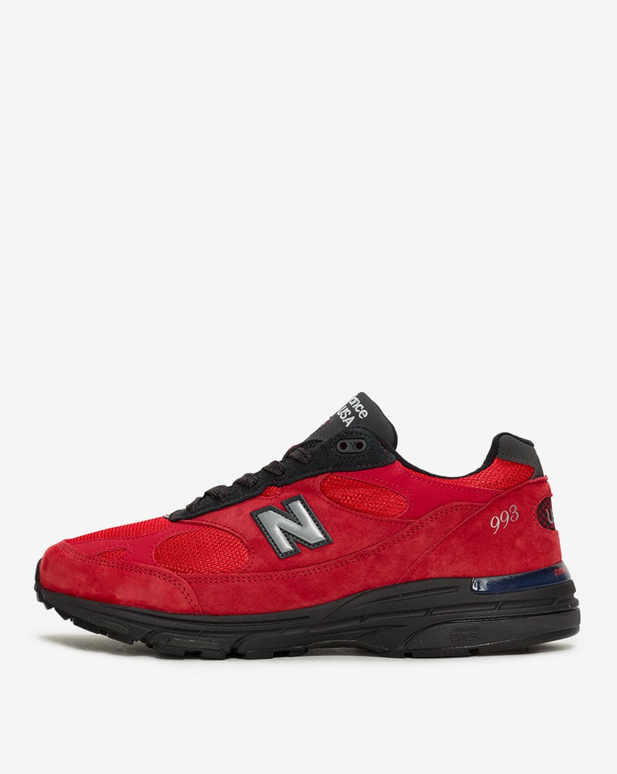 993