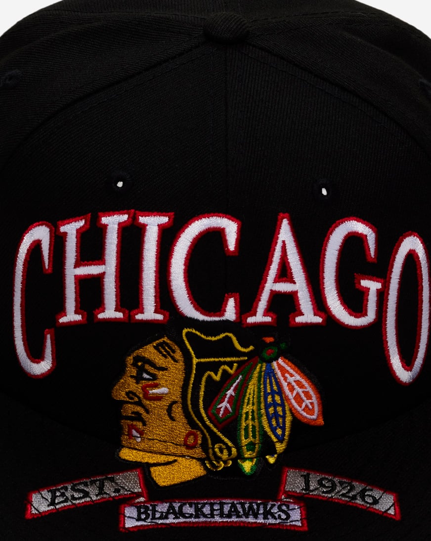 59Fifty Chicago Black Hawks Oversized Script Fitted Hat