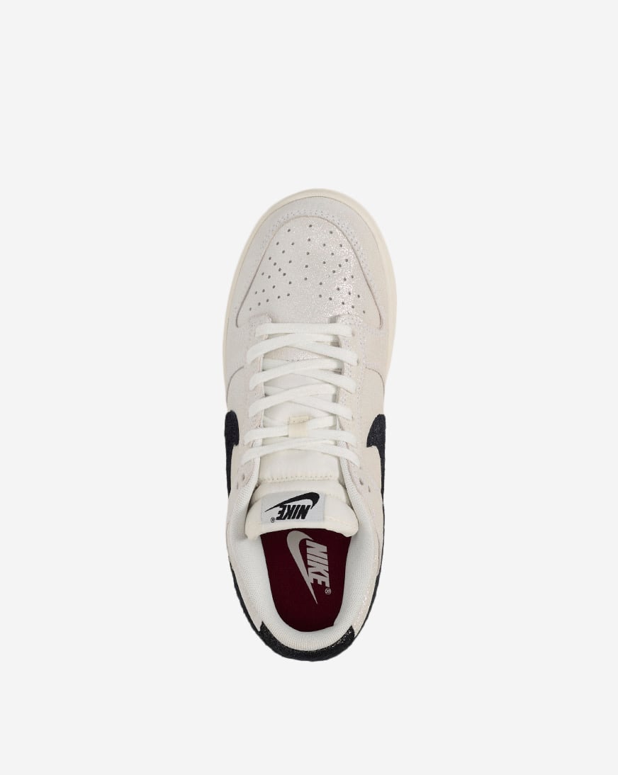 Dunk Low SE
