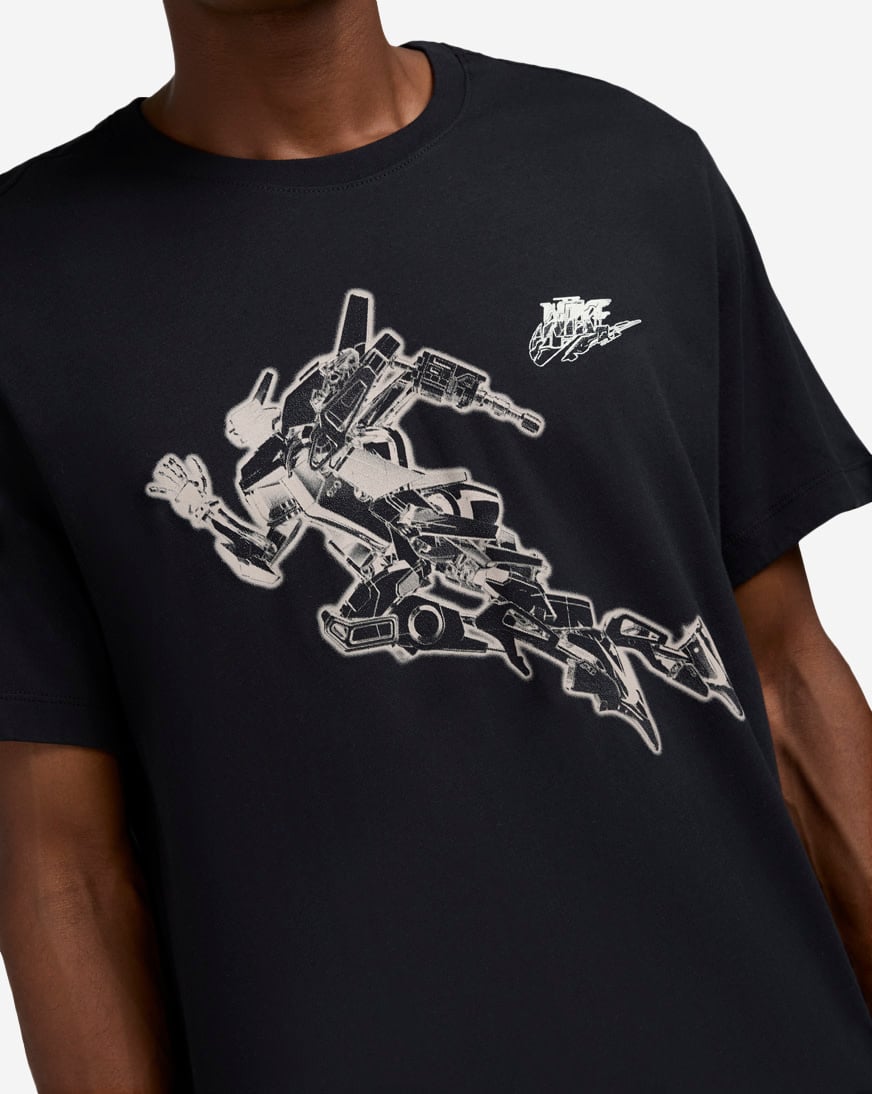 Mecha Graphic T-Shirt