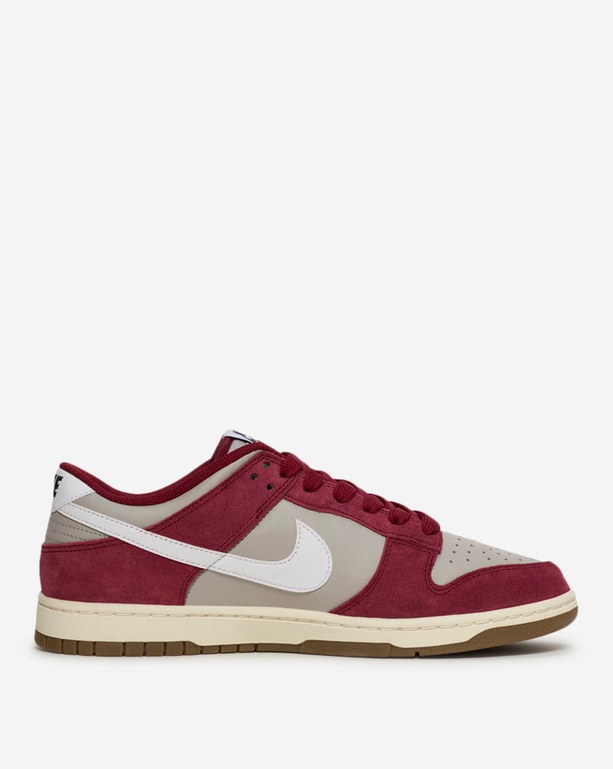 Dunk Low Retro SE