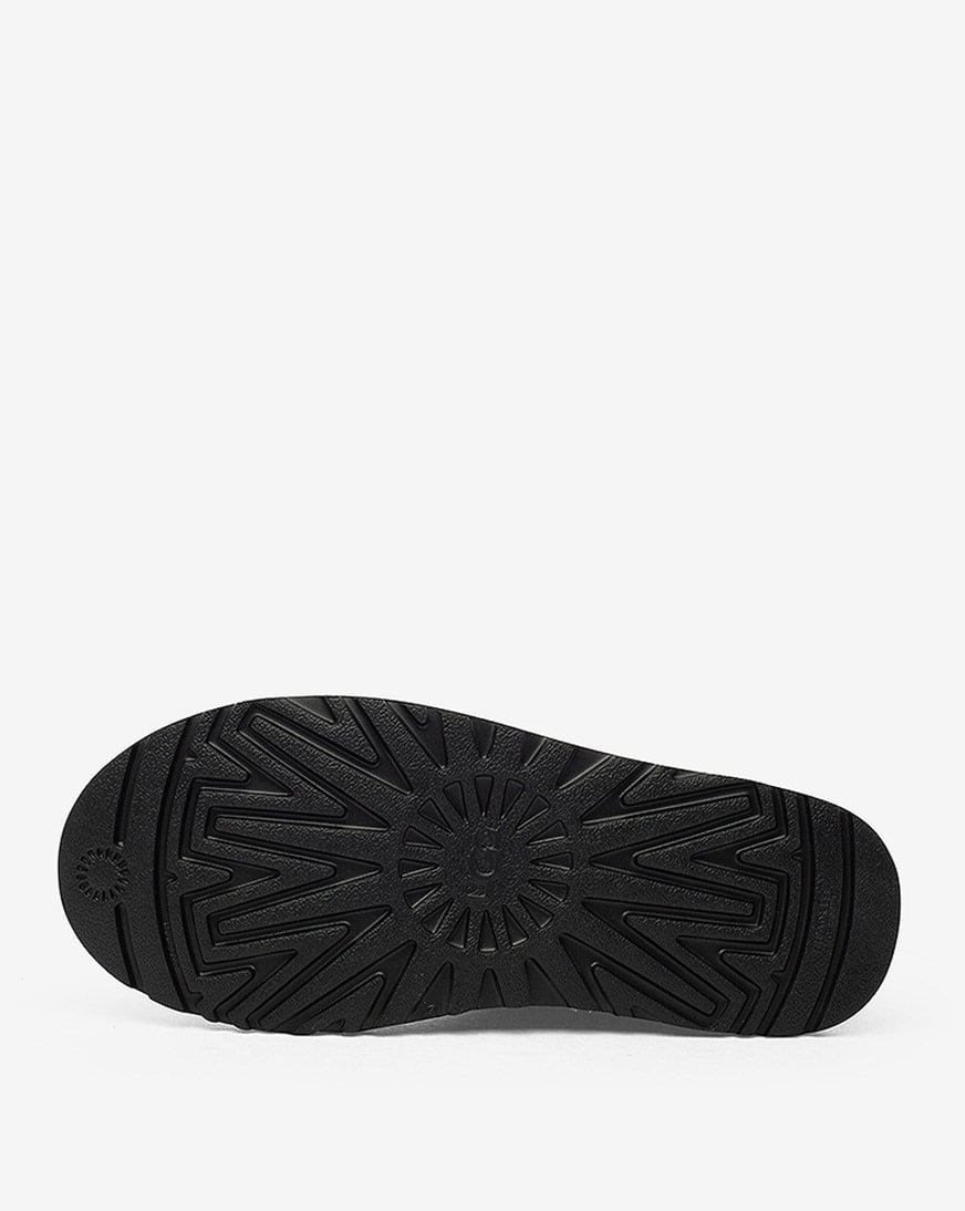 Neumel Chukka Boots